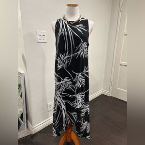 Alfani NWOT Size 10 Sleeveless Leaves Print Black and White MIDI